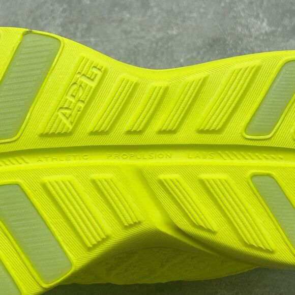 NIB APL WOMEN'S TECHLOOM PHANTOM Energy Clear Neon Color Size 6.5 Sneakers - Picture 12 of 15